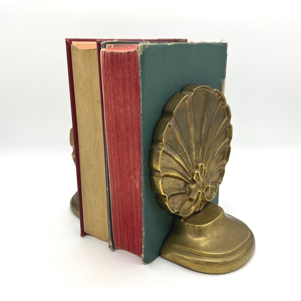 Vintage Solid Brass Scallop Shell Bookends Pair Gold Coastal Decor 5.5 Inch